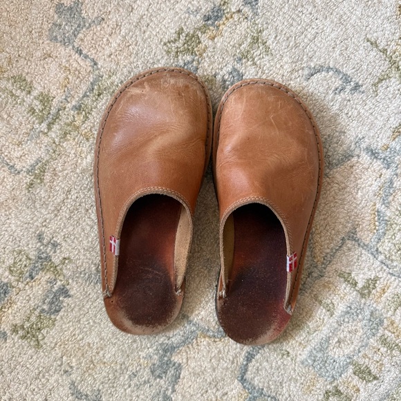 SOLD - Picture 1 of 5